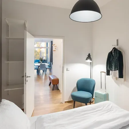 アパートホテル Bensimon Mitte - Moabit 4*