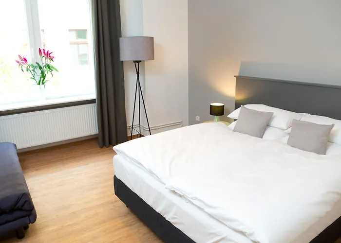 Bensimon Mitte - Moabit Lägenhetshotell Berlin